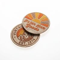 Écusson brodé personnalisé, écusson thermocollant de créateur, badge de Noël brodé, écusson en chenille brodé avec Velcro, écusson tissé