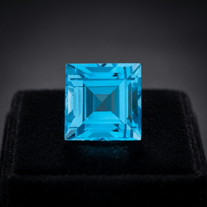 พลอยทรงหลวม15มม. สีสวิสสีฟ้าบุษราคัมเจียระไนตามธรรมชาติ - Product Image 3