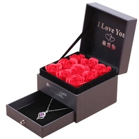 Boîte Cadeau Nouvelle à Double Tiroir pour Saint-Valentin et Anniversaire, avec Roses, pour 9 Bijoux : Rouge à Lèvres, Collier, Bague