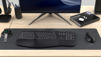 Keyboard Gaming Vertikal Ergonomis Nirkabel 2.4G dengan Mouse dan Sandaran Pergelangan Tangan, 104 Tombol Keyboard, Mouse 1600DPI yang Dapat Disesuaikan