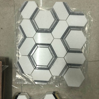 Carrelage mosaïque en marbre et laiton poli hexagone, tapisserie pour mur et sol en nid d'abeille