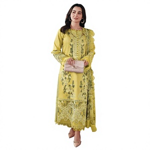 Conjunto de Salwar Kameez de Algodón Estilo Pakistaní al por Mayor con Bordado Pesado, Kurta Recta de Lujo y Pantalones de Algodón Estampado Sami Lawn - Product Image 1