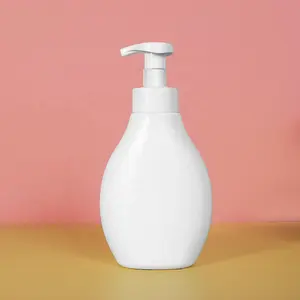 500 ml PET weißer Seifen-Seifenblasenbehälter mit Pumpensprüher für flüssige Handseife für Kosmetik-Seidendruck