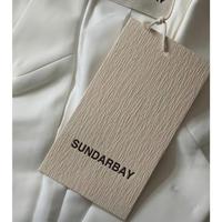 Etiquetas colgantes de cartón ecológicas personalizadas para ropa con código de barras, troqueladas, impresión UV, transferencia térmica digital para zapatos y calcetines