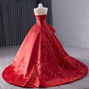 Robe de soirée asymétrique sans manches plissée longue élégante bordeaux à lacets en satin pour femme Rsm241010 - Product Image 2