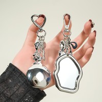 Porte-clés miroir plaqué argent tendance, breloque de sac à main irrégulière, pendentif nœud perlé, miroir de maquillage portable, cadeau pour femme