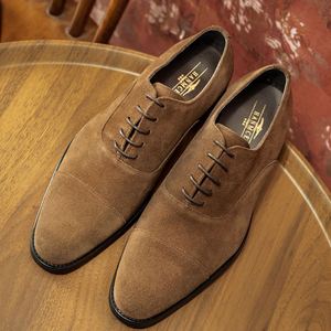 Chaussures habillées pour hommes en daim synthétique noir à bout pointu, lacées, avec semelle en caoutchouc, pour le bureau et les occasions professionnelles - Product Image 3