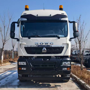 Tête de tracteur SINOTRUK HOWO TX 4X2 pour les entreprises de logistique, options multiples de quincaillages, <span class=keywords><strong>d</strong></span>élai de livraison court - Product Image 3
