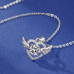 Collier tendance <span class=keywords><strong>Muse</strong></span> en plaqué <span class=keywords><strong>platine</strong></span> pour femmes, pendentif en zircon d'un carat, chaîne de clavicule, vente en gros pour la diffusion en direct - Product Image 5