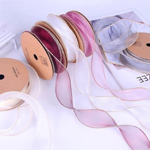 Fil de queue de poisson à bords dorés ruban coiffure arc neige vague fil imprimé motif organza fait à la main bricolage fleur vêtements emballage - Product Image 1