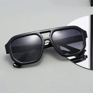 Lunettes de soleil polarisées pour hommes, monture carrée rétro 2025, double pont, protection UV400, grand format, personnalisables avec logo - Product Image 2