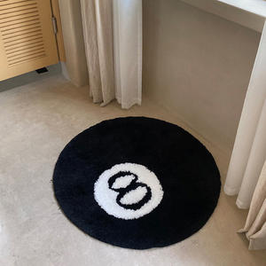 Alfombra de Baño Redonda Negra con Diseño de Bola 8, Base Antideslizante de TPR Engrosada, Fibra de Poliéster, para el Hogar - Product Image 1