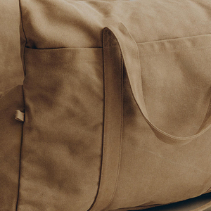 Eco-friendly Pet Carrier <strong>Bag</strong> and Luxurious <strong>Dog</strong> Car Seat Portable Quilted <strong>Dog</strong> Car Bed for <strong>Carrying</strong> Pets - Product Image 4