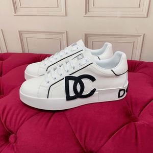 Nouvelles baskets de luxe rétro de créateur, style unisexe, décontractées pour hommes et femmes, chaussures de sport d'extérieur de haute qualité, souples pour la marche et la course - Product Image 1