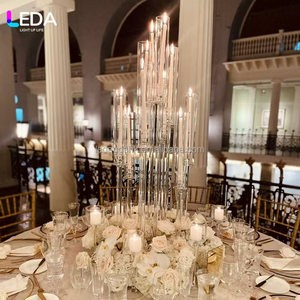 Candélabre en verre transparent LEDA de haute qualité pour événements et fêtes, 9 bras, forme droite, avec bougeoirs en cristal combinés pour mariage - Product Image 1