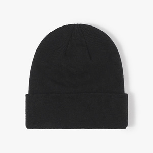 Berretti Invernali Personalizzati in Acrilico 100% Lavorati a Maglia OEM, Cappelli con Risvolto Stampati Digitalmente, Fornitura all'Ingrosso di Abbigliamento Promozionale - Product Image 6