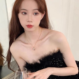 Collar con Colgante de Circonita Blanca Versátil para Mujer, Diseño de Nicho, Estilo Retro Francés, Cadena de Suéter Moderna, Colgantes de Diamantes, Dijes - Product Image 2