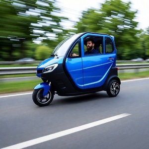 Triciclo Eléctrico con Batería de Litio de 60V45Ah, Totalmente Cerrado, 320kg, Fabricado en China, para Transporte Urbano - Product Image 1