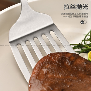 Louche en acier inoxydable 304 avec manche en bois pour la cuisson et le service, de la marque Wow Kitchenware - Product Image 3