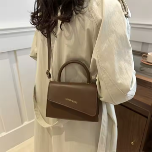 กระเป๋าถือผู้หญิงแฟชั่นใหม่ปี 2025 วัสดุหนัง PU กระเป๋าสะพายข้างทรงอานม้าสำหรับผู้หญิง - Product Image 6