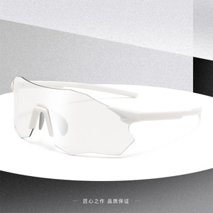 2025 New TR90 Frame Cycling <b>Eyewear</b> Purple Photochromic Indoor UV400 Protection Bicycle Mountain Sunglasses Sports Bike Glasses - Product Image 4