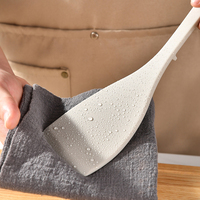 Nouveaux produits tendance ustensiles de cuisine outils de cuisine spatule en silicone ustensiles de cuisine en silicone accordeur en silicone