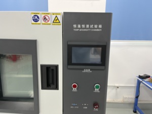 Chambre climatique de chambre de température et d'humidité programmable intelligente pour la simulation environnementale en laboratoire