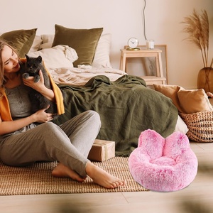 Lit pour chat en peluche solide conception d'oreille de chat antidérapant hiver temps froid grotte pour animaux de compagnie confortable lavable nid de chat pour chatons Anulely - Product Image 2