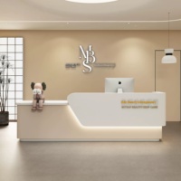 Bureau de réception semi-circulaire en bois pour magasins de vêtements, salons de beauté, salons de coiffure, établissements de formation - Bureau commercial