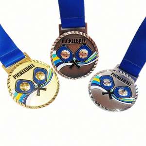 Production de médailles personnalisées pour jeux d'enfants, marathons, plaques commémoratives haut de gamme en or, argent et bronze, avec impression de logo - Product Image 1