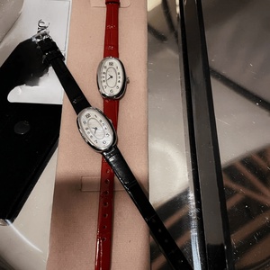 Montre de luxe haut de gamme, mouvement à quartz précis, bracelet en cuir de crocodile léger, plusieurs options de cadran, Longines. - Product Image 3
