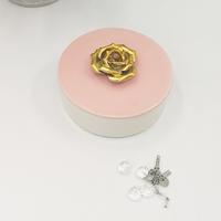 Nordique Style Couleur Rose Logo Personnalisé Boîtes à Bijoux Artisanat À La Main Bague En Céramique Collier Conteneur Fleur Bijoux Boîte De Rangement