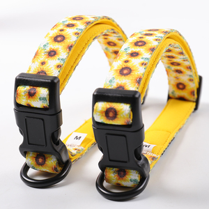 Suministros para mascotas Arnés de perro estampado para perros pequeños y medianos Conjunto de collar de correa de arnés de entrenamiento de mascotas de un paso personalizado - Product Image 2