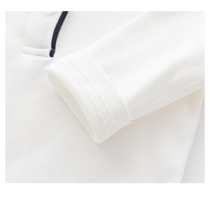 Pijama Enterizo de Algodón Blanco de Manga Larga con Solapa y Pantalón Triangular para Bebé - Colección Primavera - Product Image 6