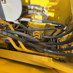 รถขุดไฮดรอลิกแบบตีนตะขาบ Komatsu PC200 มือสอง ขนาด 20 ตัน ประหยัดน้ำมันและทรงพลัง เหมาะสำหรับงานจัดสวน - Product Image 5