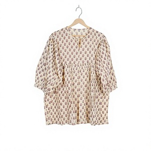Vestido Midi de Algodón Cómodo para Mujer, Estilo Casual, Corte en A, Sin Mangas, con Encaje y Estampado Floral Hecho a Mano, Ideal para Verano - Product Image 1