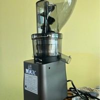 Presse-agrumes entièrement automatique en acier inoxydable de gros calibre, machine commerciale pour jus de fruits et légumes