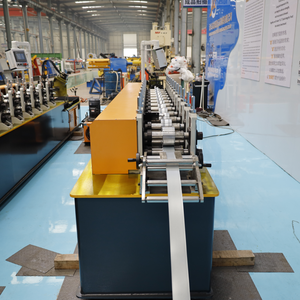 नए स्वचालित बहु आकार कील चैनल स्टील बनाने रोलर गैल्वेनाइज्ड धातु स्टड ट्रैक z प्रोफ़ाइल ड्राइंग ड्राईवॉल रोल बनाने - Product Image 4