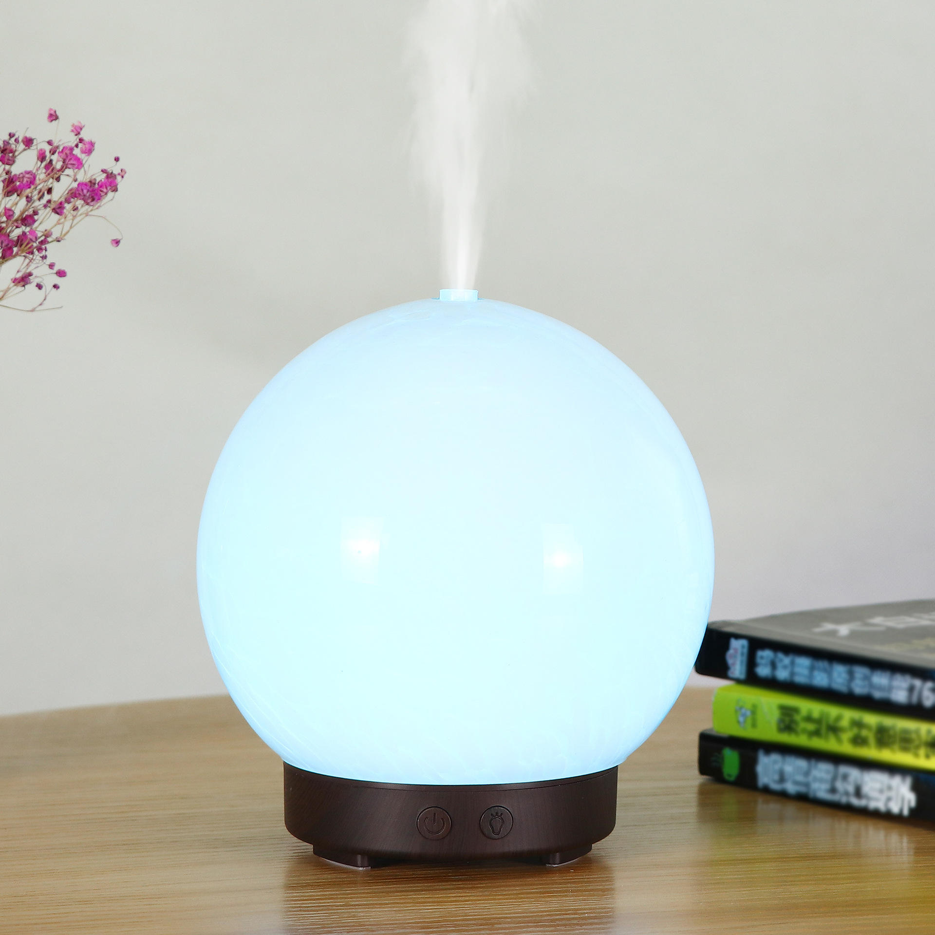 ลายไม้สีเข้มพร้อมขนนกสีขาว (BL013)