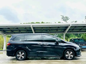 Honda Odyssey 2.4L Comfort Trim 7 Posti MPV Usata 2015 Facelift, Basso Chilometraggio, Guida a Sinistra per Africa e Medio Oriente - Product Image 3