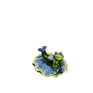 Kişiselleştirilmiş küçük sipariş reçine süsler açık kurbağa dekorasyon sanat ve Anime temalı heykel modeli heykelcik el sanatları