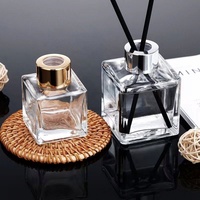 Offre Spéciale 50ml 100ml 150ml 200ml bouteille en verre carrée parfum de voiture désodorisant de luxe rotin roseau diffuseur parfum