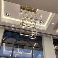 Lumière de projet de designer Conception spéciale Forme spéciale Lustre en cristal personnalisé pour l'entrée du hall de l'hôtel, etc.