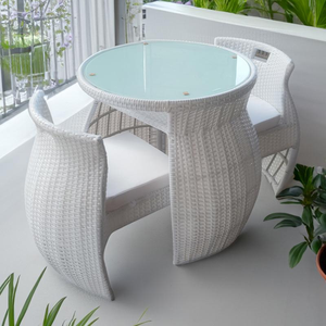 Mobili da esterno personalizzati tavolino in Rattan e due sedie per il tempo libero un tavolo da tre pezzi per balcone o cortile - Product Image 2