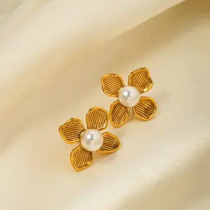 Aretas Stainless Steel Casting Plated With 18k Gold And Non Fading High-Grade Texture Flower Inlaid Bead Earrings For Women