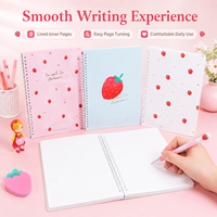 Carnet à spirale personnalisé avec couverture imprimée fraise mignonne, 3 couleurs (rose, bleu, blanc), OEM ODM, faible MOQ, vente en gros, cadeau scolaire