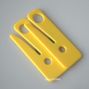 Coupe-<span class=keywords><strong>ceinture</strong></span> de sécurité personnalisé avec logo, couteau de sécurité jaune, kit de sauvetage automobile, outils de survie d'urgence pour les premiers secours - Product Image 3