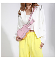 Sac bandoulière brillant en forme de guitare, original et mignon, pour femme, idéal pour les soirées et le style urbain
