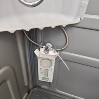 Unité de salle de bain mobile combinée toilettes et douche portables pour camping et chantier