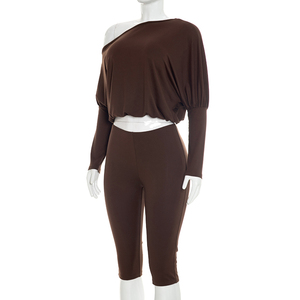 Viviblook Q26ST123 Ensemble Automne Femme Sexy Décolleté Asymétrique Haut Court Ample et Pantalon Court Taille Haute Décontracté Deux Pièces - Product Image 4